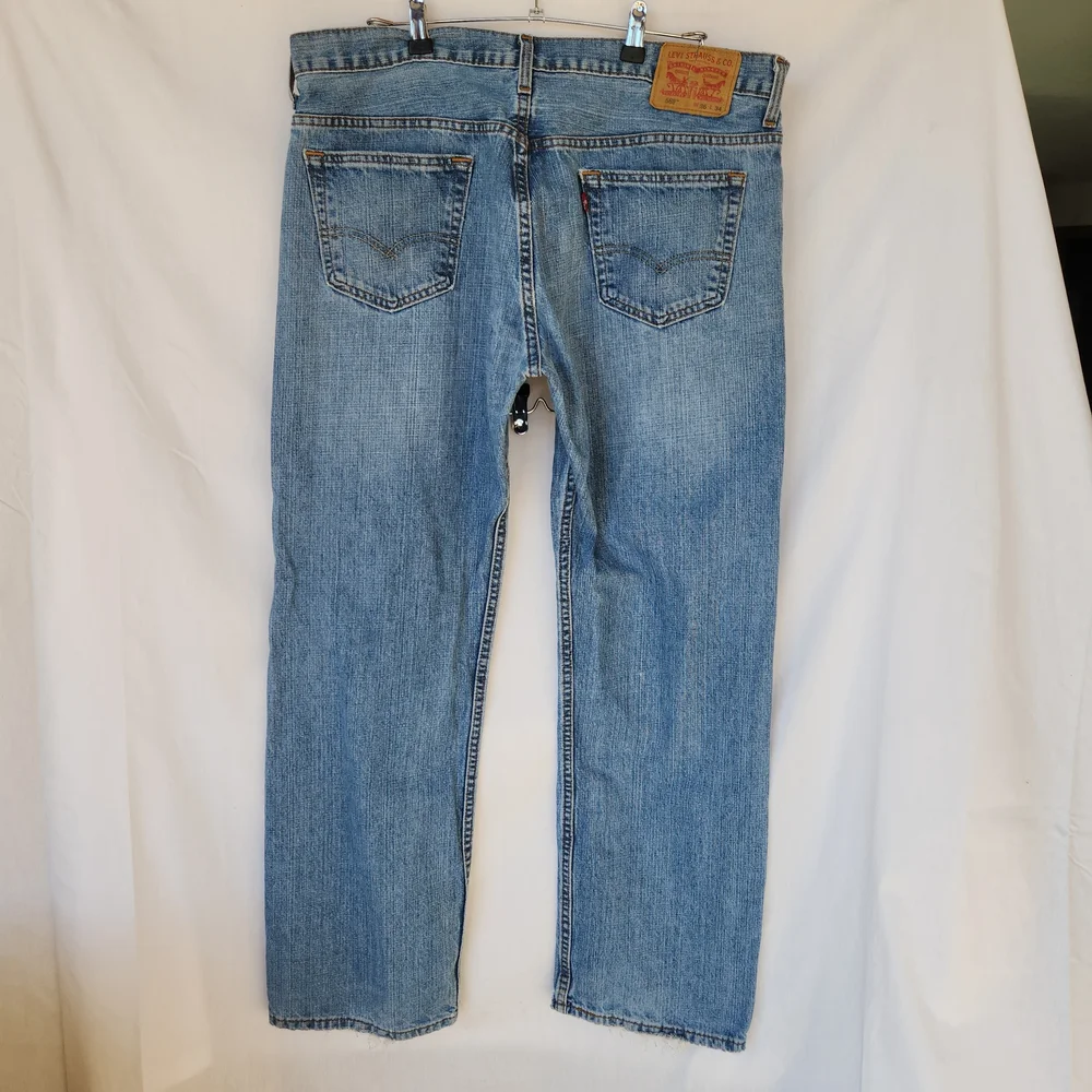 Levi's 569 Light Blue Loose Straight Men's Jeans |  Distressed | 36/34